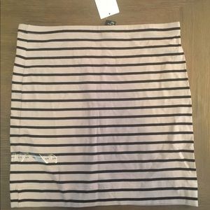 Striped mini skirt